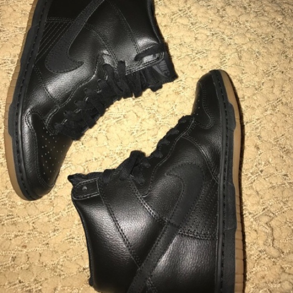 Nike Wedge Sneakers